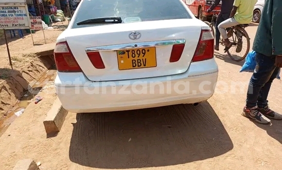 Nunua Ilio tumika Toyota Camry Nyeupe Gari ndani ya Biharamulo nchini Kagera Nunua Ilio tumika Toyota Camry Nyeupe Gari ndani ya Biharamulo nchini Kagera