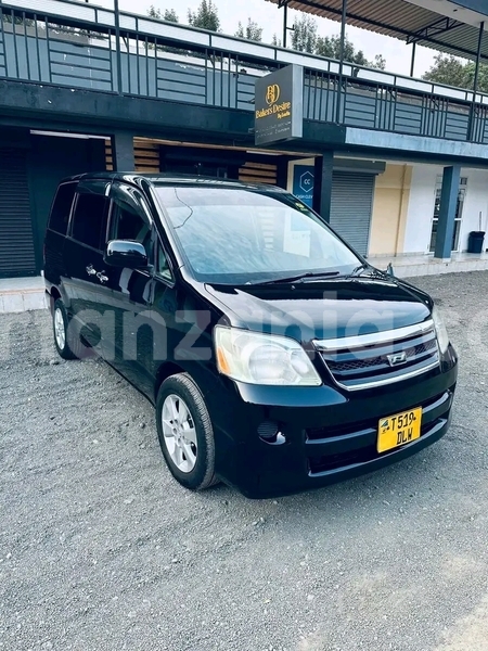 Big with watermark toyota noah arusha arusha 30207