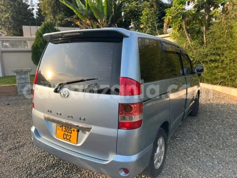 Big with watermark toyota noah arusha arusha 30210