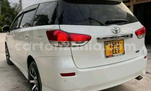 Nunua Ilio tumika Toyota Wish Nyeupe Gari ndani ya Biharamulo nchini Kagera Nunua Ilio tumika Toyota Wish Nyeupe Gari ndani ya Biharamulo nchini Kagera