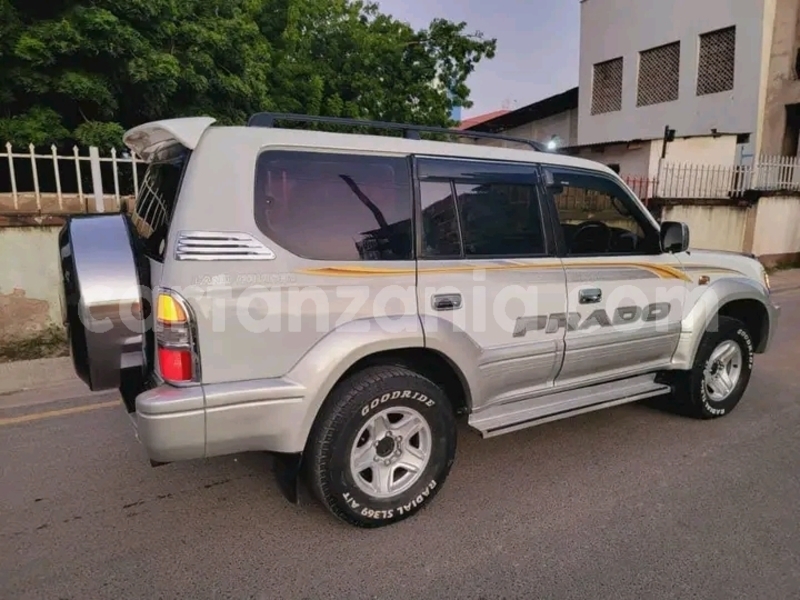 Big with watermark toyota land cruiser prado simiyu busega 30218