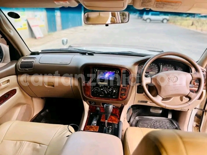 Big with watermark toyota land cruiser kagera biharamulo 30220