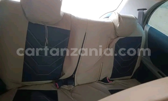 Nunua Ilio tumika Toyota Vitz Nyingine Gari ndani ya Biharamulo nchini Kagera Nunua Ilio tumika Toyota Vitz Nyingine Gari ndani ya Biharamulo nchini Kagera