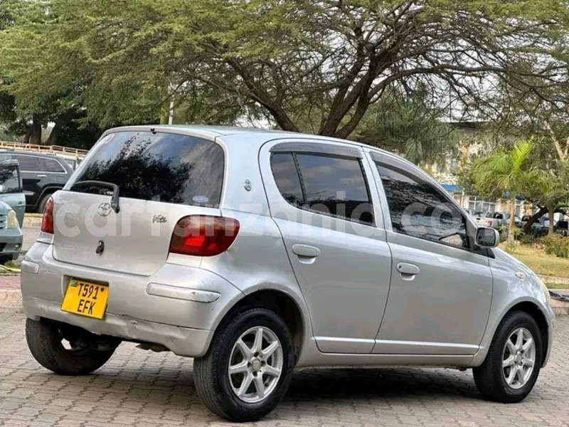 Big with watermark toyota vitz kagera biharamulo 30243