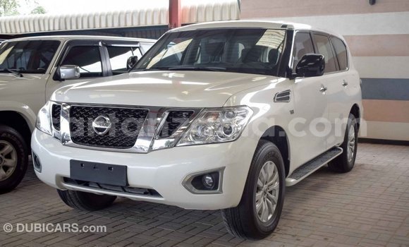 Nunua Imported Nissan Patrol Nyeupe Gari ndani ya Import - Dubai nchini Arusha Nunua Imported Nissan Patrol Nyeupe Gari ndani ya Import - Dubai nchini Arusha