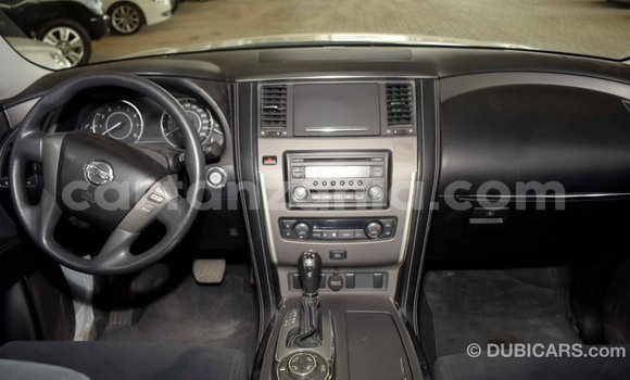 Nunua Imported Nissan Patrol Nyeupe Gari ndani ya Import - Dubai nchini Arusha Nunua Imported Nissan Patrol Nyeupe Gari ndani ya Import - Dubai nchini Arusha