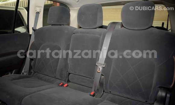 Nunua Imported Nissan Patrol Nyeupe Gari ndani ya Import - Dubai nchini Arusha Nunua Imported Nissan Patrol Nyeupe Gari ndani ya Import - Dubai nchini Arusha