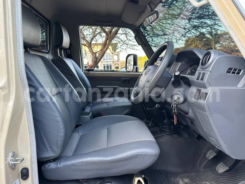 Big with watermark toyota land cruiser dar es salaam dar es salaam 30310