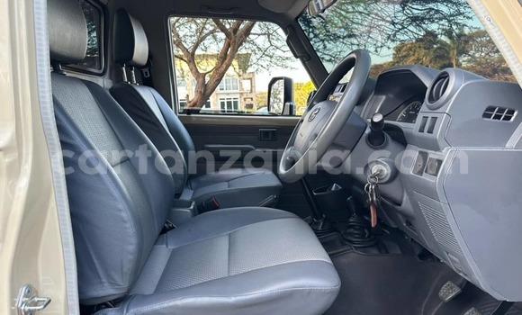 Buy Import Toyota Land Cruiser Other Car in Dar es Salaam in Dar es Salaam Buy Import Toyota Land Cruiser Other Car in Dar es Salaam in Dar es Salaam