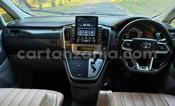 Buy Used Toyota Alphard White Car in Dar es Salaam in Dar es Salaam Buy Used Toyota Alphard White Car in Dar es Salaam in Dar es Salaam