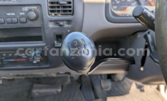 Nunua Imported Toyota LITEACE Nyeupe Lori ndani ya Dar es Salaam nchini Dar es Salaam Nunua Imported Toyota LITEACE Nyeupe Lori ndani ya Dar es Salaam nchini Dar es Salaam