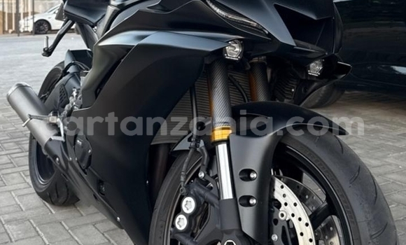 Nunua Ilio tumika Yamaha YZF Nyeusi Bike ndani ya Arusha nchini Arusha Nunua Ilio tumika Yamaha YZF Nyeusi Bike ndani ya Arusha nchini Arusha
