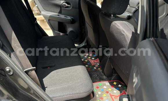 Nunua Ilio tumika Toyota Corolla Rumion Nyeusi Gari ndani ya Dar es Salaam nchini Dar es Salaam Nunua Ilio tumika Toyota Corolla Rumion Nyeusi Gari ndani ya Dar es Salaam nchini Dar es Salaam
