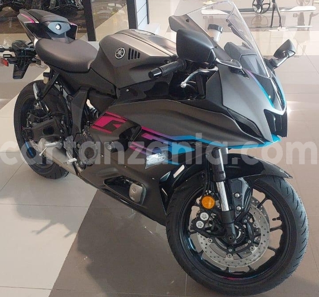 Big with watermark yamaha yzf arusha arusha 30384