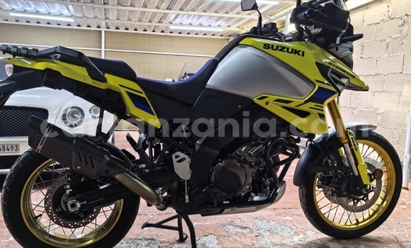 Nunua Ilio tumika Suzuki V-Strom Beige Bike ndani ya Arusha nchini Arusha