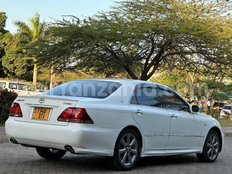Big with watermark toyota crown dar es salaam dar es salaam 30394