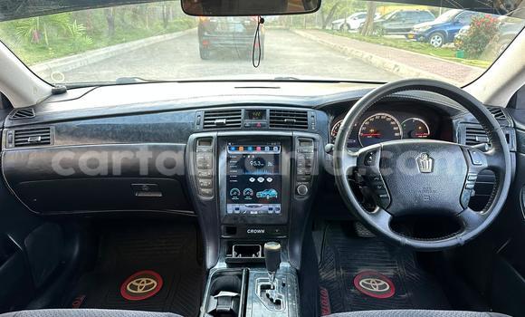 Buy Used Toyota Crown White Car in Dar es Salaam in Dar es Salaam Buy Used Toyota Crown White Car in Dar es Salaam in Dar es Salaam