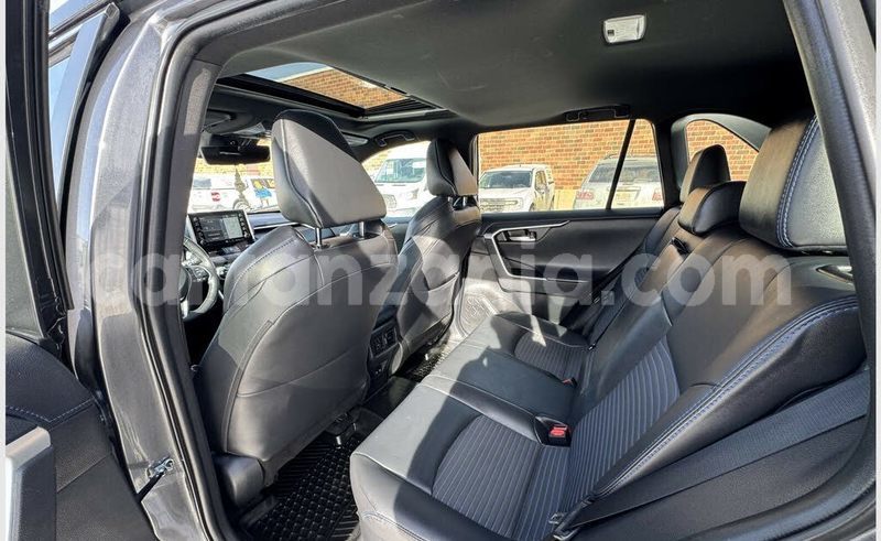 Big with watermark toyota rav4 pwani bagamoyo 30411