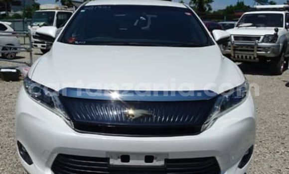Nunua Mpya Toyota Harrier Nyeupe Gari ndani ya Dar es Salaam nchini Dar es Salaam Nunua Mpya Toyota Harrier Nyeupe Gari ndani ya Dar es Salaam nchini Dar es Salaam