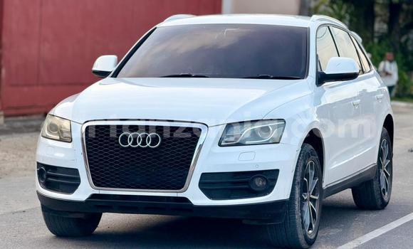 Nunua Ilio tumika Audi Q5 Nyeupe Gari ndani ya Dar es Salaam nchini Dar es Salaam Nunua Ilio tumika Audi Q5 Nyeupe Gari ndani ya Dar es Salaam nchini Dar es Salaam