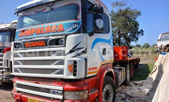 Nunua Ilio tumika Scania 113–320 Nyeupe Lori ndani ya Dar es Salaam nchini Dar es Salaam Nunua Ilio tumika Scania 113–320 Nyeupe Lori ndani ya Dar es Salaam nchini Dar es Salaam