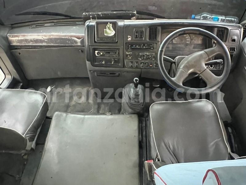 Big with watermark nissan unknown dar es salaam dar es salaam 30458