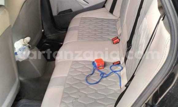 Nunua Ilio tumika BMW X3 Nyeusi Gari ndani ya Dar es Salaam nchini Dar es Salaam Nunua Ilio tumika BMW X3 Nyeusi Gari ndani ya Dar es Salaam nchini Dar es Salaam