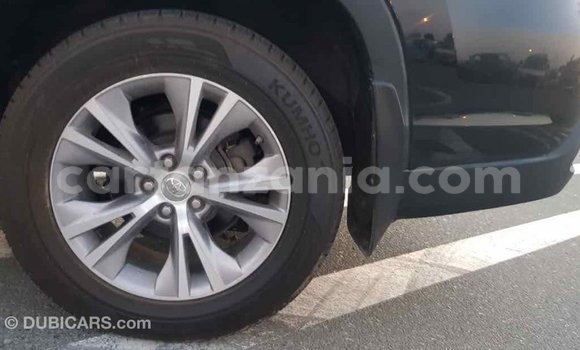 Nunua Imported Toyota Highlander Nyeusi Gari ndani ya Import - Dubai nchini Arusha Nunua Imported Toyota Highlander Nyeusi Gari ndani ya Import - Dubai nchini Arusha