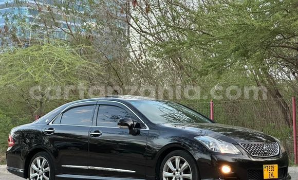 Nunua Imported Toyota Crown Nyeusi Gari ndani ya Dar es Salaam nchini Dar es Salaam Nunua Imported Toyota Crown Nyeusi Gari ndani ya Dar es Salaam nchini Dar es Salaam