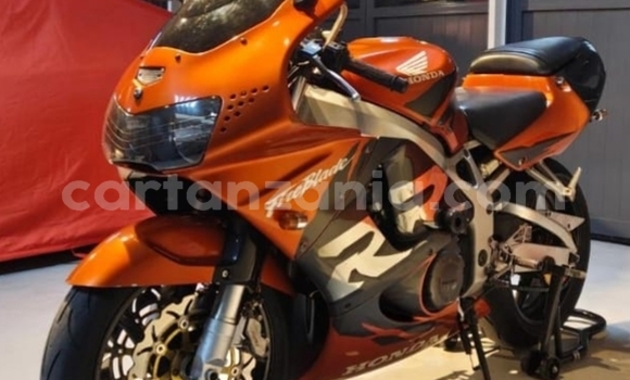Buy Used Honda CBR Beige Bike in Arusha in Arusha Buy Used Honda CBR Beige Bike in Arusha in Arusha
