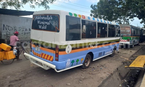 Buy Used Isuzu 117 Other Car in Dar es Salaam in Dar es Salaam Buy Used Isuzu 117 Other Car in Dar es Salaam in Dar es Salaam