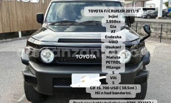 Buy Import Toyota FJ Cruiser Black Car in Dar es Salaam in Dar es Salaam
