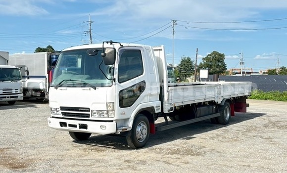 Buy Import Mitsubishi Fuso Fighter White Truck in Dar es Salaam in Dar es Salaam