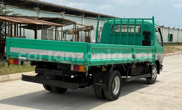 Buy Used Mitsubishi Fuso Fighter Green Truck in Dar es Salaam in Dar es Salaam Buy Used Mitsubishi Fuso Fighter Green Truck in Dar es Salaam in Dar es Salaam