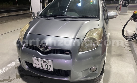 Buy Used Toyota Vitz Silver Car in Dar es Salaam in Dar es Salaam Buy Used Toyota Vitz Silver Car in Dar es Salaam in Dar es Salaam