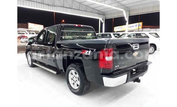 Nunua Imported Chevrolet Silverado Nyeusi Gari ndani ya Import - Dubai nchini Arusha Nunua Imported Chevrolet Silverado Nyeusi Gari ndani ya Import - Dubai nchini Arusha