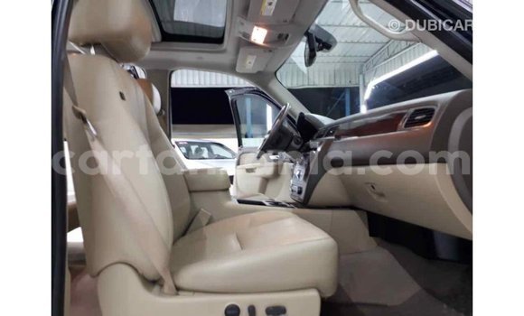 Nunua Imported Chevrolet Silverado Nyeusi Gari ndani ya Import - Dubai nchini Arusha Nunua Imported Chevrolet Silverado Nyeusi Gari ndani ya Import - Dubai nchini Arusha
