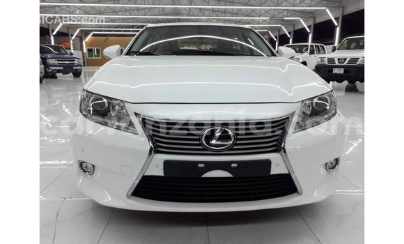 Nunua Imported Lexus ES Nyeupe Gari ndani ya Import - Dubai nchini Arusha Nunua Imported Lexus ES Nyeupe Gari ndani ya Import - Dubai nchini Arusha