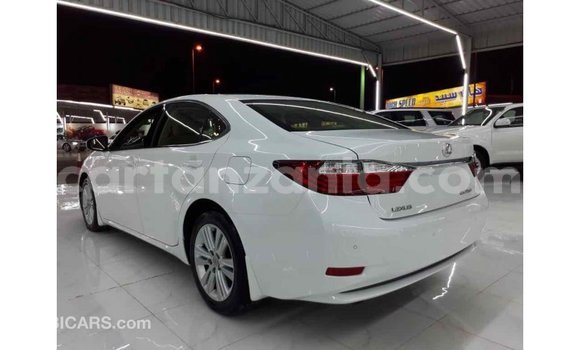 Nunua Imported Lexus ES Nyeupe Gari ndani ya Import - Dubai nchini Arusha Nunua Imported Lexus ES Nyeupe Gari ndani ya Import - Dubai nchini Arusha