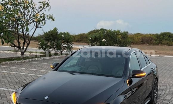 Buy Import Mercedes-Benz C250 coupe Black Car in Dar es Salaam in Dar es Salaam Buy Import Mercedes-Benz C250 coupe Black Car in Dar es Salaam in Dar es Salaam