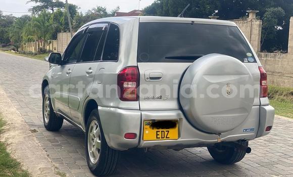 Buy Used Toyota RAV4 Silver Car in Dar es Salaam in Dar es Salaam Buy Used Toyota RAV4 Silver Car in Dar es Salaam in Dar es Salaam