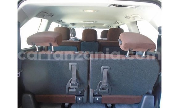 Nunua Imported Toyota Land Cruiser Nyingine Gari ndani ya Import - Dubai nchini Arusha Nunua Imported Toyota Land Cruiser Nyingine Gari ndani ya Import - Dubai nchini Arusha