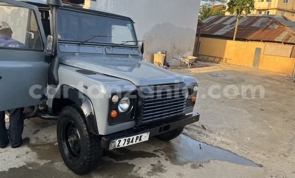 Buy Used Land Rover Defender Silver Car in Dar es Salaam in Dar es Salaam Buy Used Land Rover Defender Silver Car in Dar es Salaam in Dar es Salaam