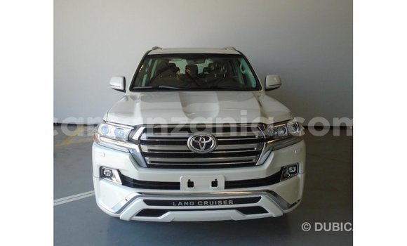 Nunua Imported Toyota Land Cruiser Nyingine Gari ndani ya Import - Dubai nchini Arusha Nunua Imported Toyota Land Cruiser Nyingine Gari ndani ya Import - Dubai nchini Arusha