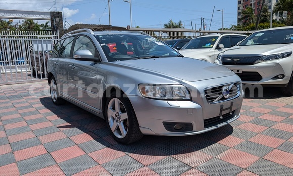 Buy Import Volvo V50 Silver Car in Dar es Salaam in Dar es Salaam Buy Import Volvo V50 Silver Car in Dar es Salaam in Dar es Salaam
