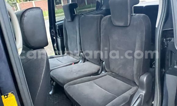 Buy New Toyota Noah Other Car in Dar es Salaam in Dar es Salaam Buy New Toyota Noah Other Car in Dar es Salaam in Dar es Salaam