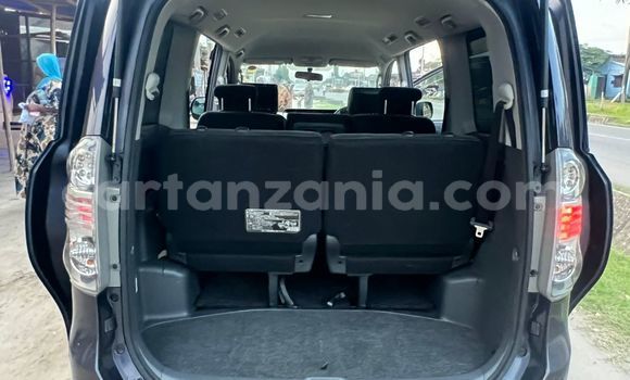 Buy New Toyota Noah Other Car in Dar es Salaam in Dar es Salaam Buy New Toyota Noah Other Car in Dar es Salaam in Dar es Salaam