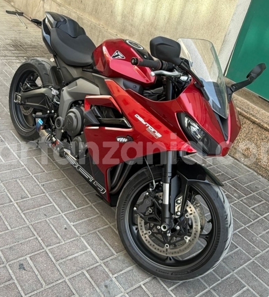 Big with watermark triumph daytona arusha arusha 30840