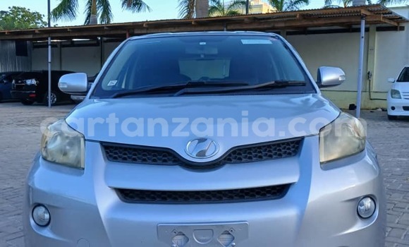 Buy New Toyota IST Silver Car in Dar es Salaam in Dar es Salaam