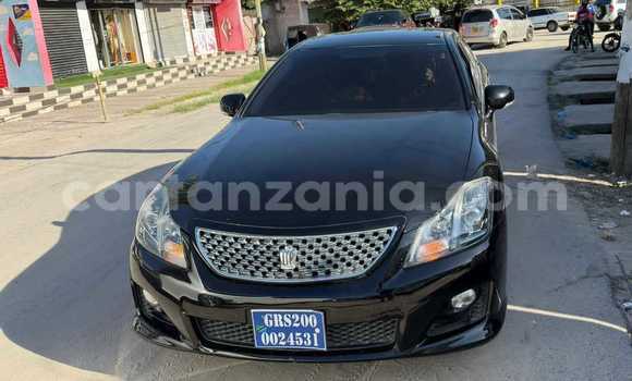 Buy New Toyota Crown Black Car in Dar es Salaam in Dar es Salaam